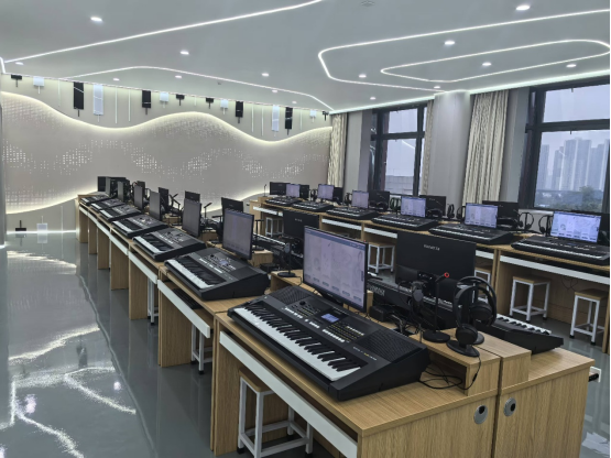 1740721526429935.png image.png